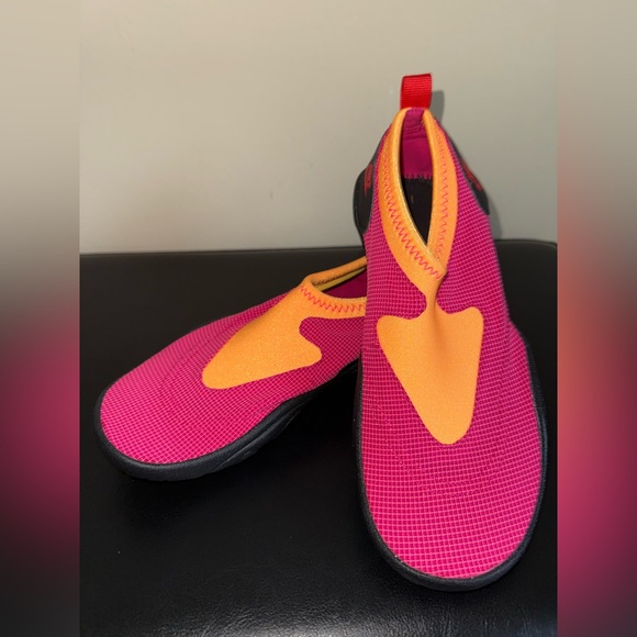 Size 9 Nike Turf Hyper Pink Orange Black Womens Water Aqua Shoes New Slip-On - Picture 9 of 12
